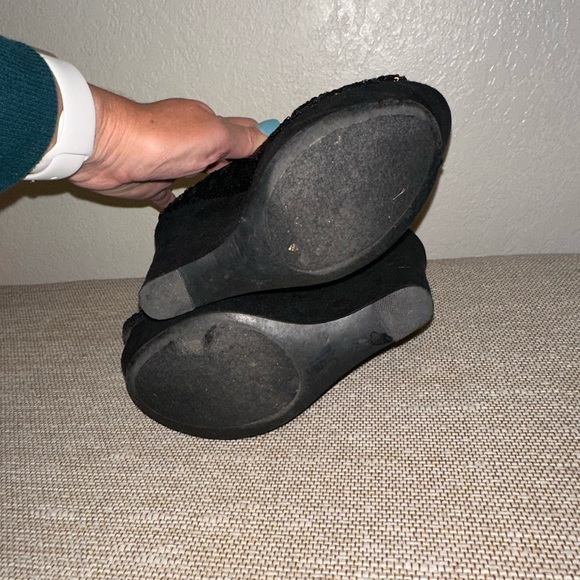 Sequin Wedges - Picture 8 of 8